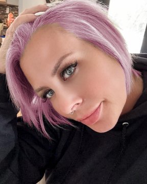 SolskenTjejen från Stockholms län,Sverige